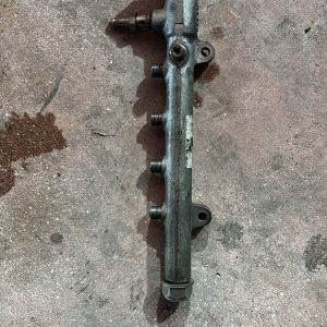 Renault Master 4 çıkma rail borusu