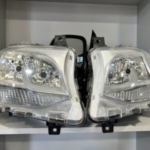 Mercedes Sprinter 907 çıkma far