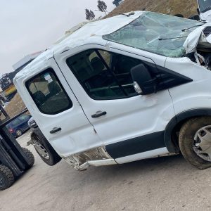 Ford transit sağ ön kapı
