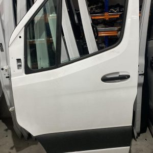 Mercedes Sprinter çıkma orijinal sol kapı