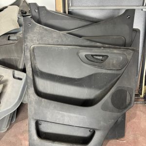 Ford custom çıkma kapı döşemesi