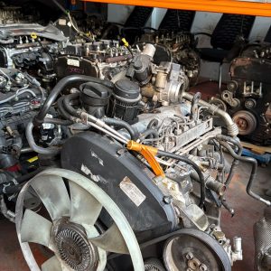 Volkswagen Crafter 2.5 çıkma komple motor