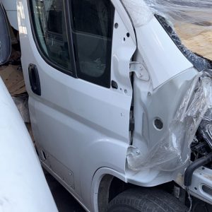 Fiat Ducato çıkma orijinal sağ ön kapı